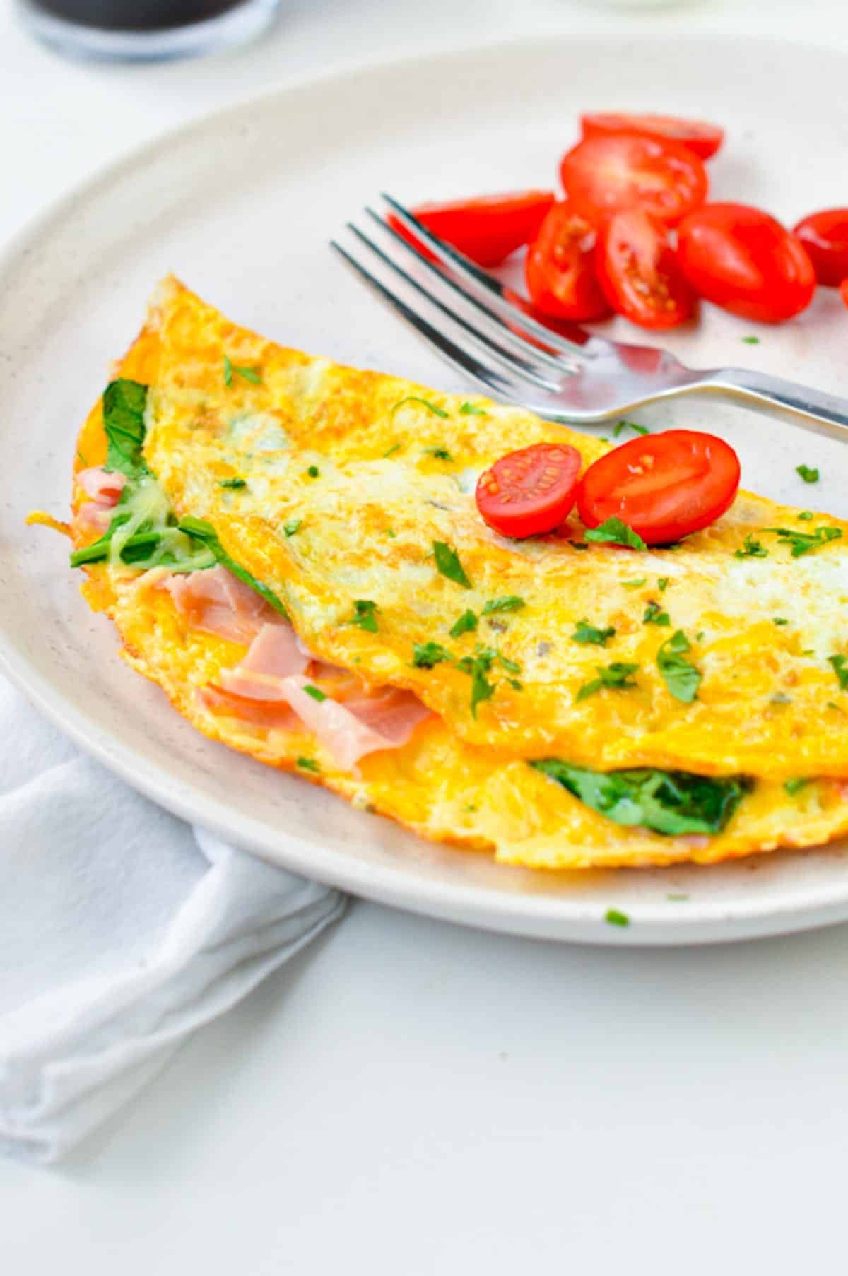 The Healthy Omelette Recipe: A Versatile And Quick Breakfast Option