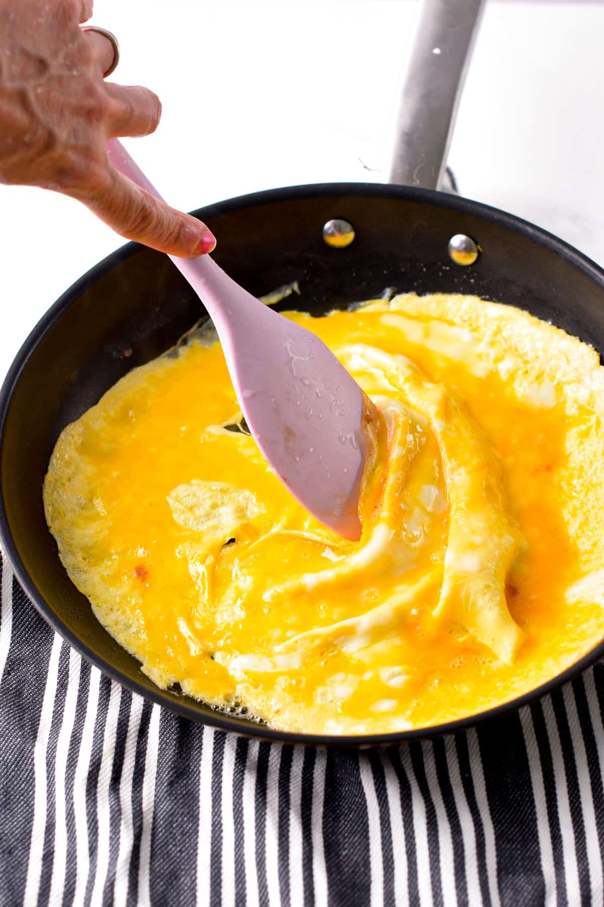 The Healthy Omelette Recipe: A Versatile And Quick Breakfast Option